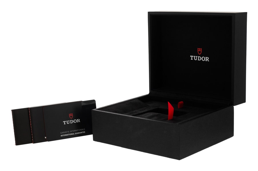 Tudor Black Bay M79500-0004